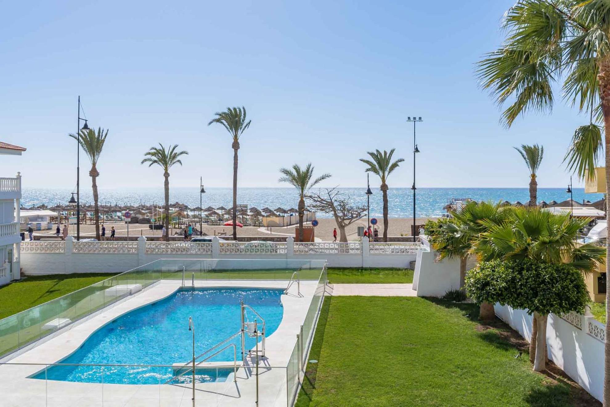 Torremolinos Playamar Primera Linea De Playa Urb. La Farola Exteriör bild